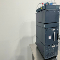 Waters Acquity HClass Plus HPLC image 0